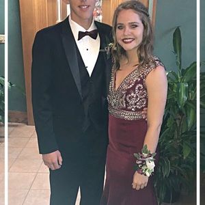 Meet your Posher, Becca